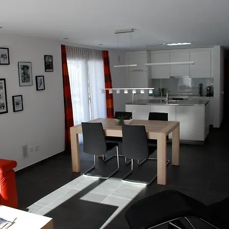 Haus Top-view * צרמט